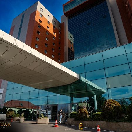 Yamaluxe Apartments - Silent & Warm With Many Facilities Bucharest Exterior photo